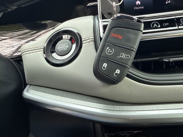 New 2026 Jeep Compass Limited image 33