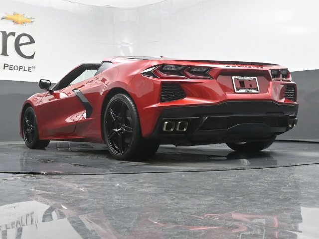 Used 2021 Chevrolet Corvette Stingray Preferred Cpe w/ 2LT RWD image 5