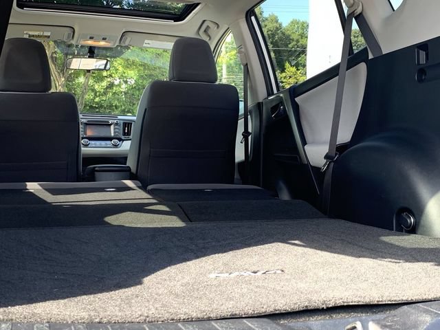 Used 2015 Toyota RAV4 XLE AWD/4WD image 40