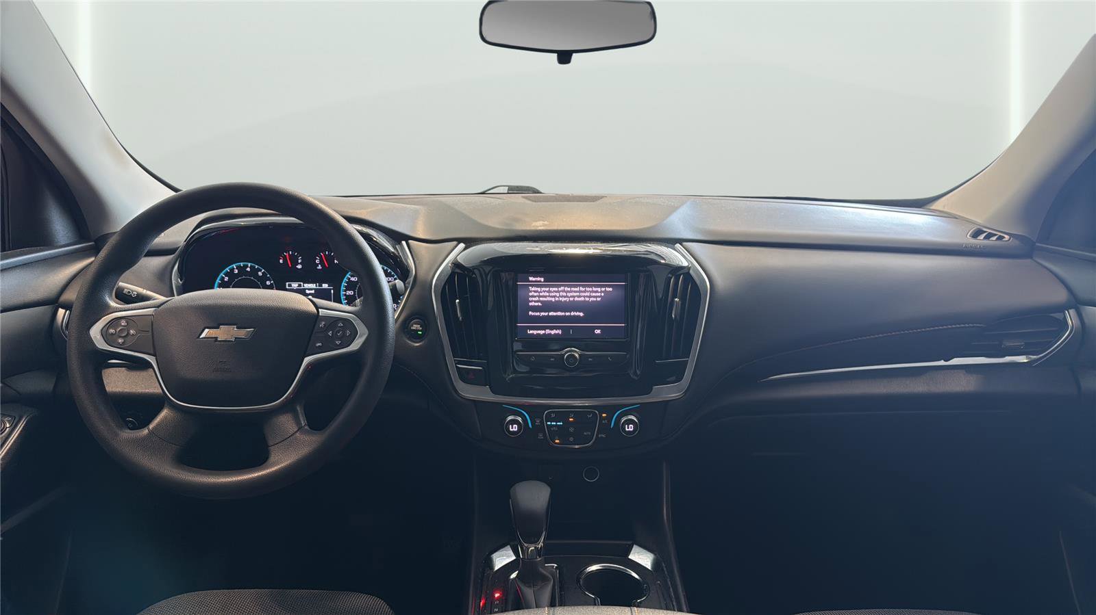 Used 2021 Chevrolet Traverse LS image 11