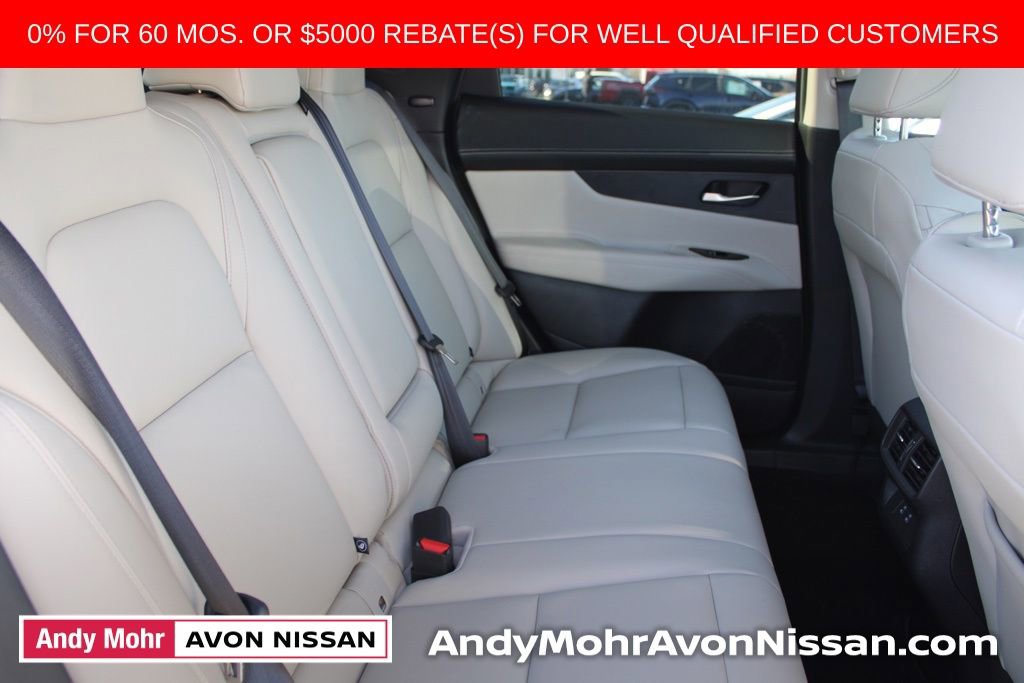 New 2025 Nissan Murano SL image 16