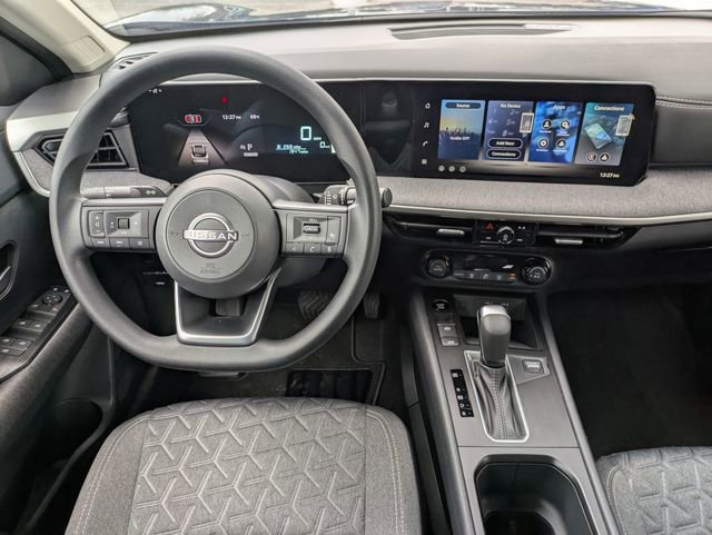 Certified 2026 Nissan Kicks SV image 25