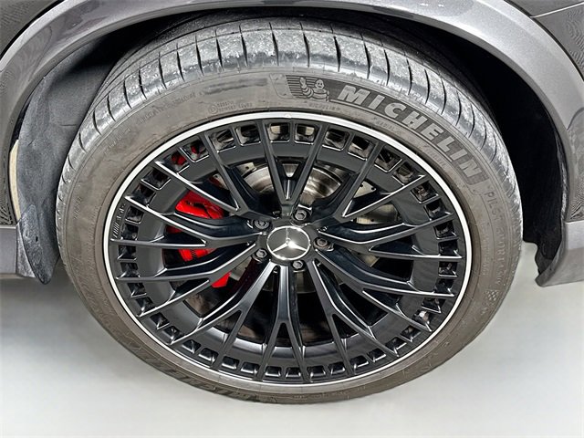 Used 2025 Mercedes-Benz GLC 63 AMG S image 33