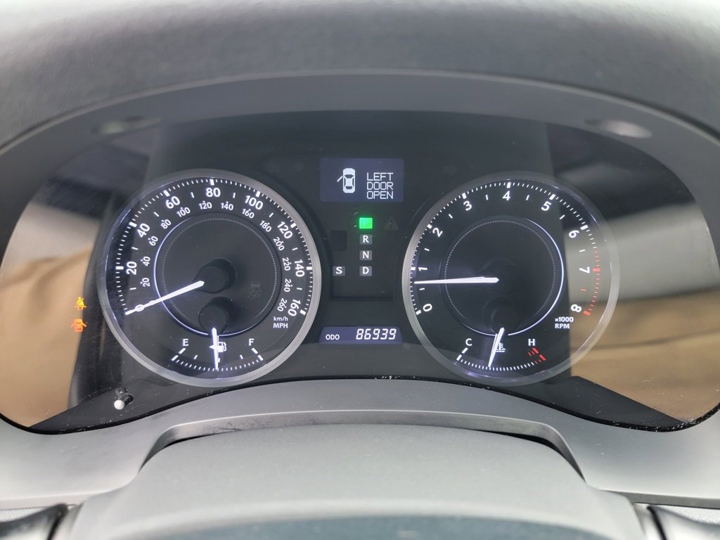 Used 2012 Lexus IS 350C image 22