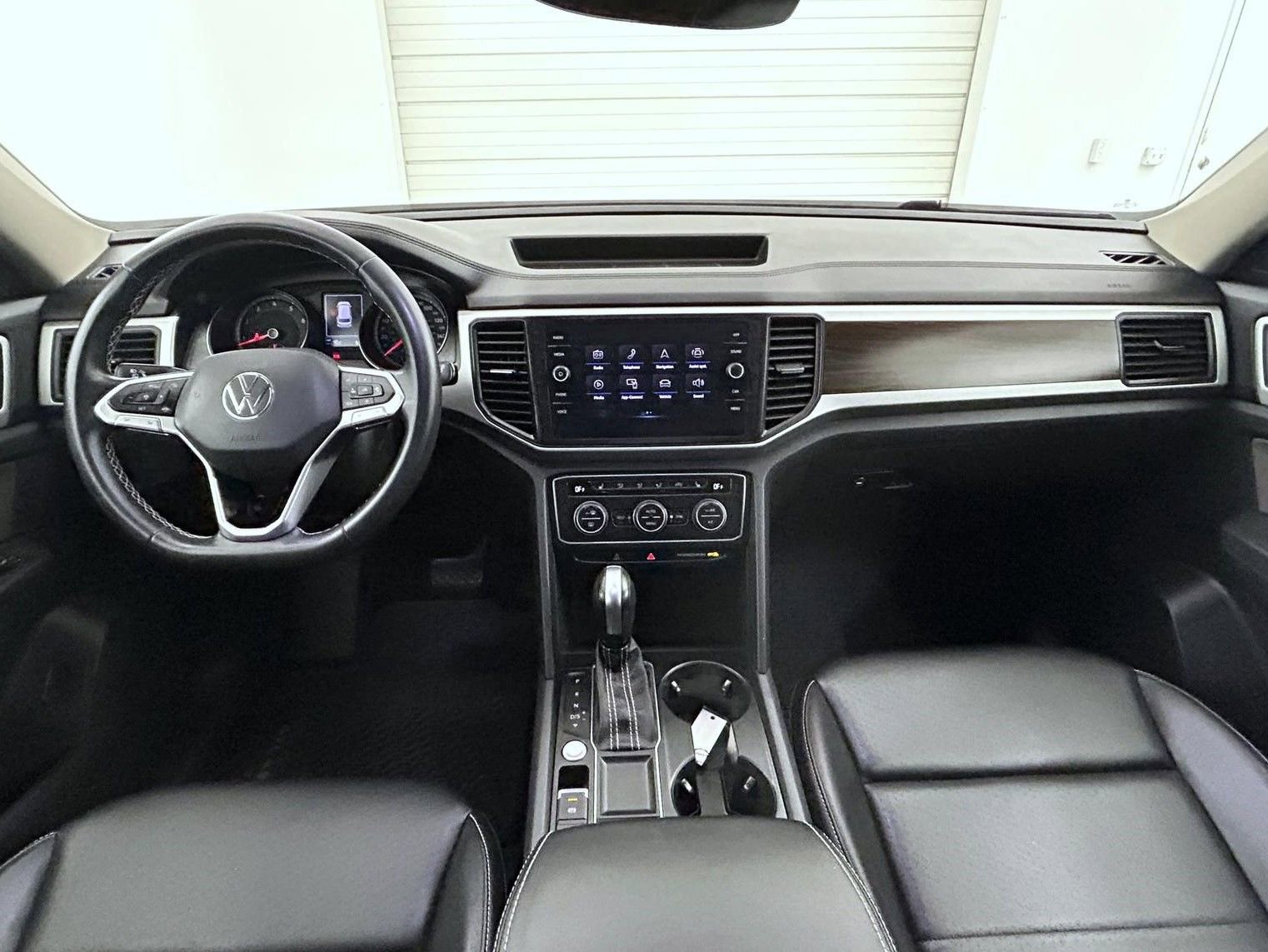 Used 2021 Volkswagen Atlas SE image 13