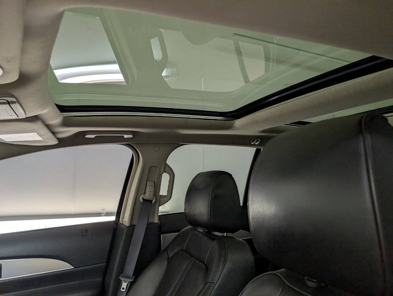 Used 2014 Lincoln MKX AWD w/ Equipment Group 101A image 12