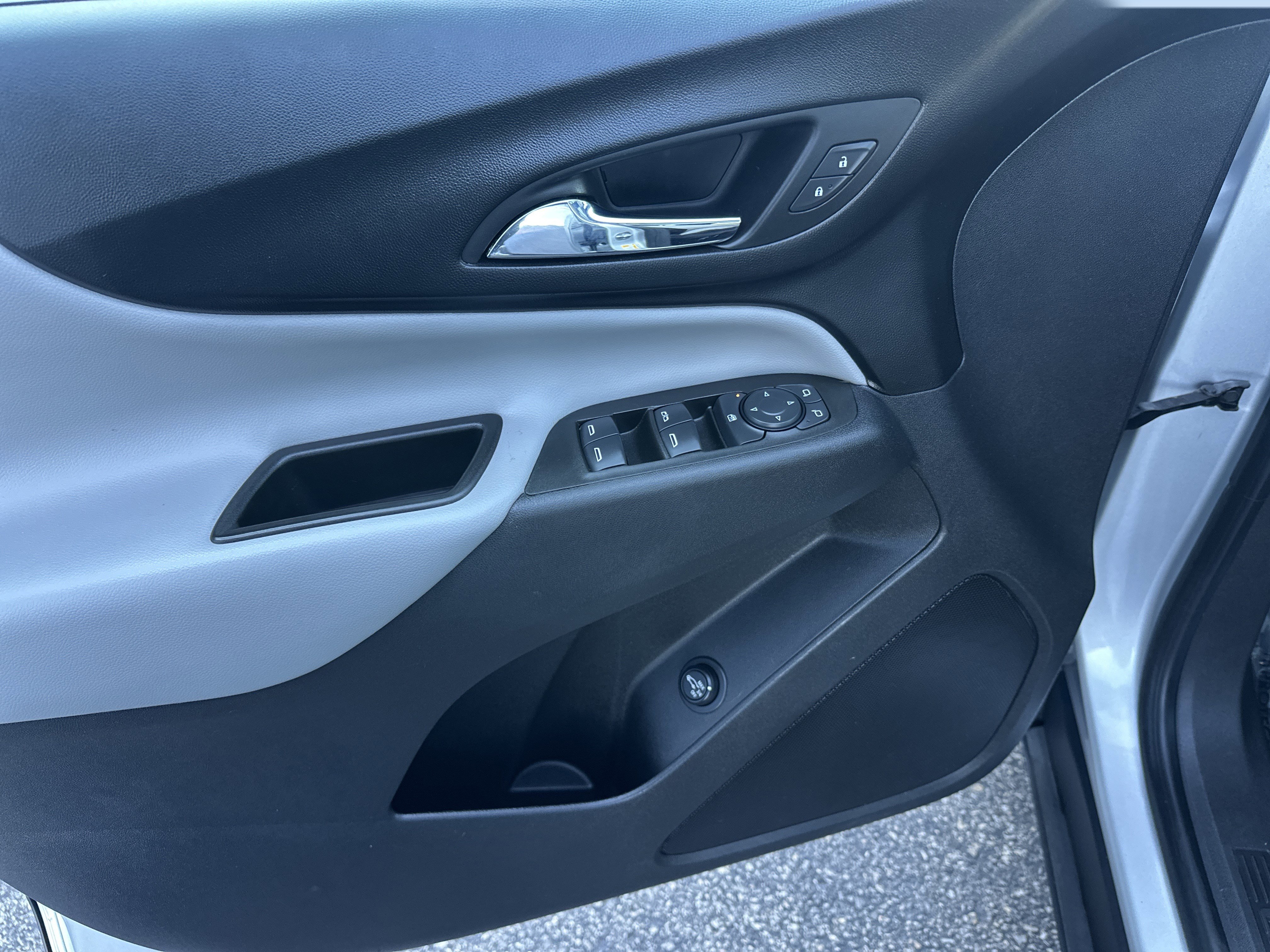 Certified 2022 Chevrolet Equinox LT image 12