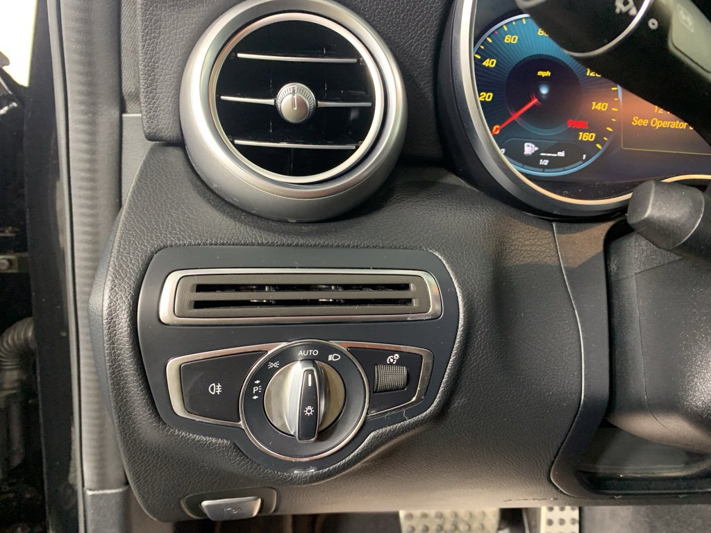 Used 2021 Mercedes-Benz C 300 Sedan image 17