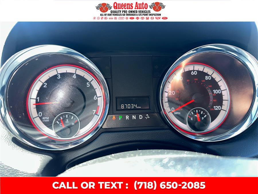 Used 2019 Dodge Grand Caravan SE FWD image 16