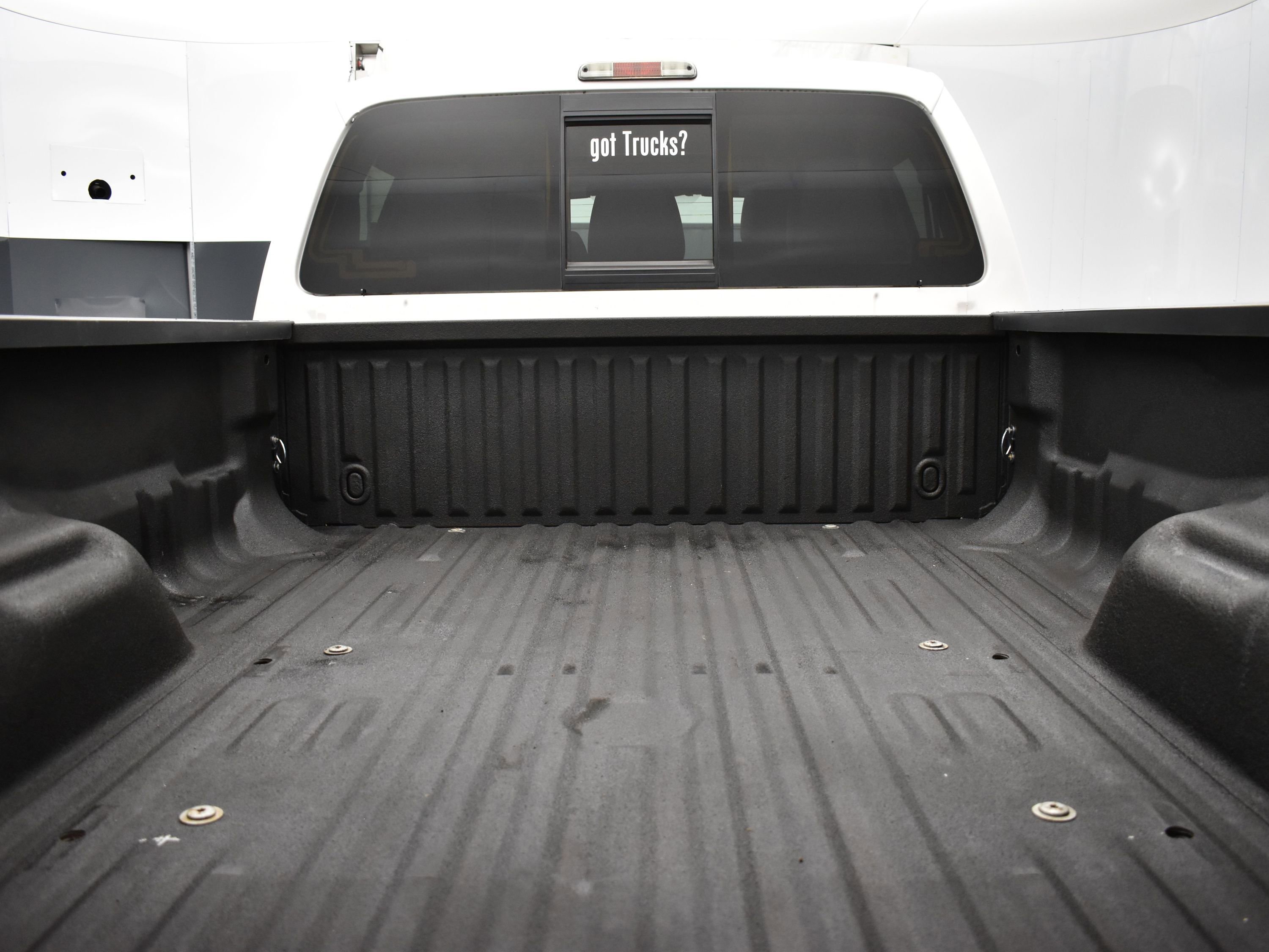 Used 2016 Ford F350 Platinum image 6