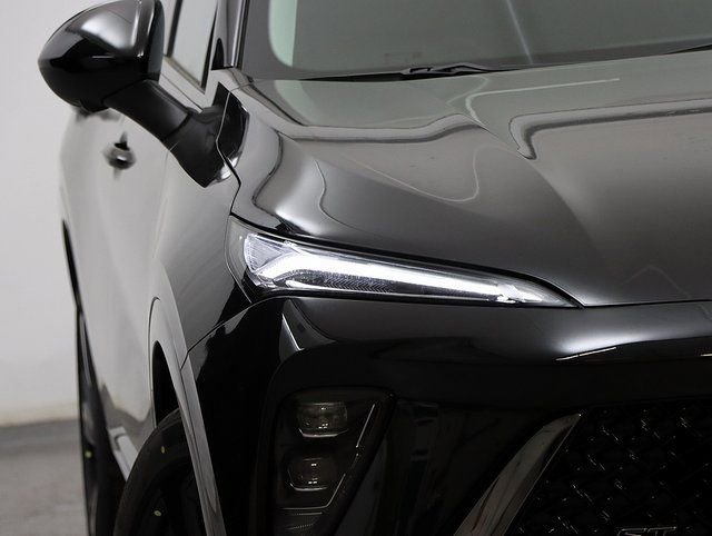 New 2026 Buick Envision Sport Touring image 4