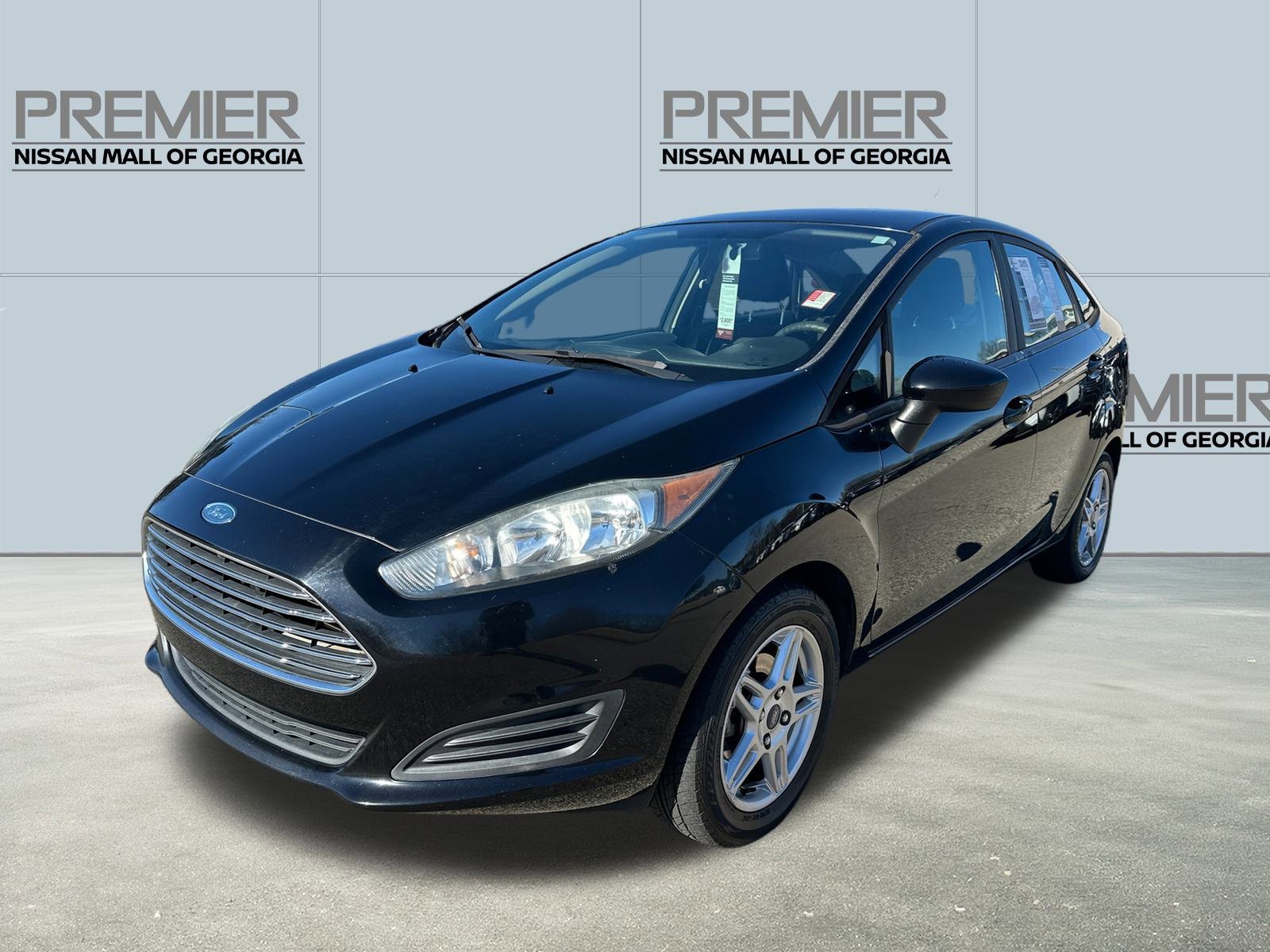 Used 2019 Ford Fiesta SE image 1