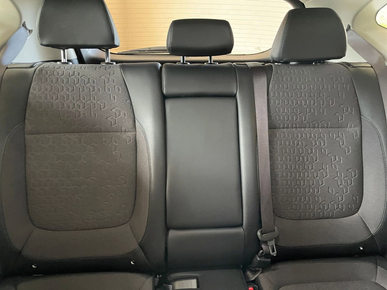 Used 2025 Kia Seltos S FWD image 39