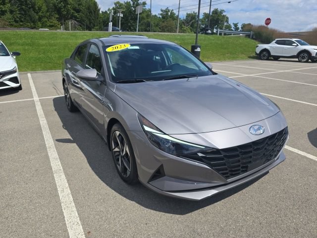Certified 2023 Hyundai Elantra SEL w/ Convenience Package FWD image 7