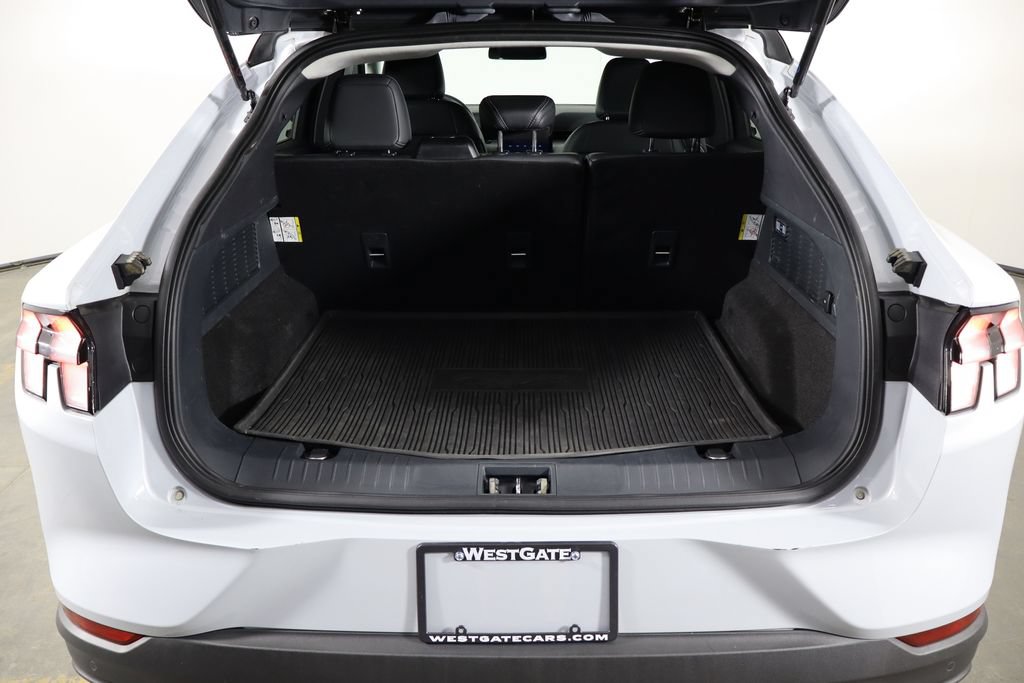 Used 2022 Ford Mustang Mach-E Select AWD/4WD image 17