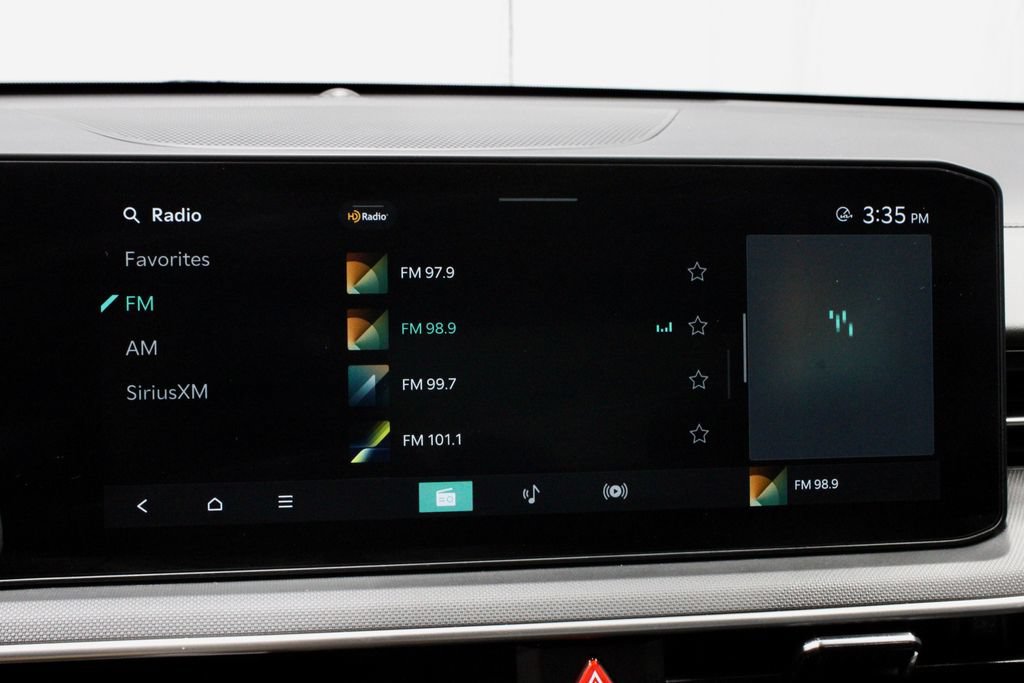 Used 2025 Kia K5 LXS FWD image 3