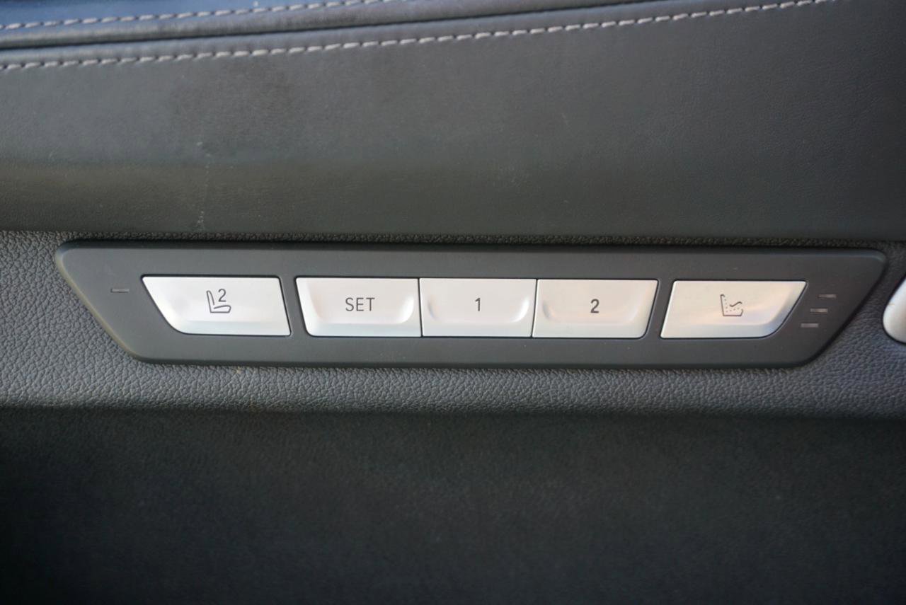 Used 2018 BMW 750i xDrive image 19