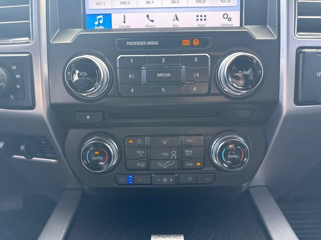 Used 2018 Ford F350 Platinum w/ Platinum Ultimate Package AWD/4WD image 20