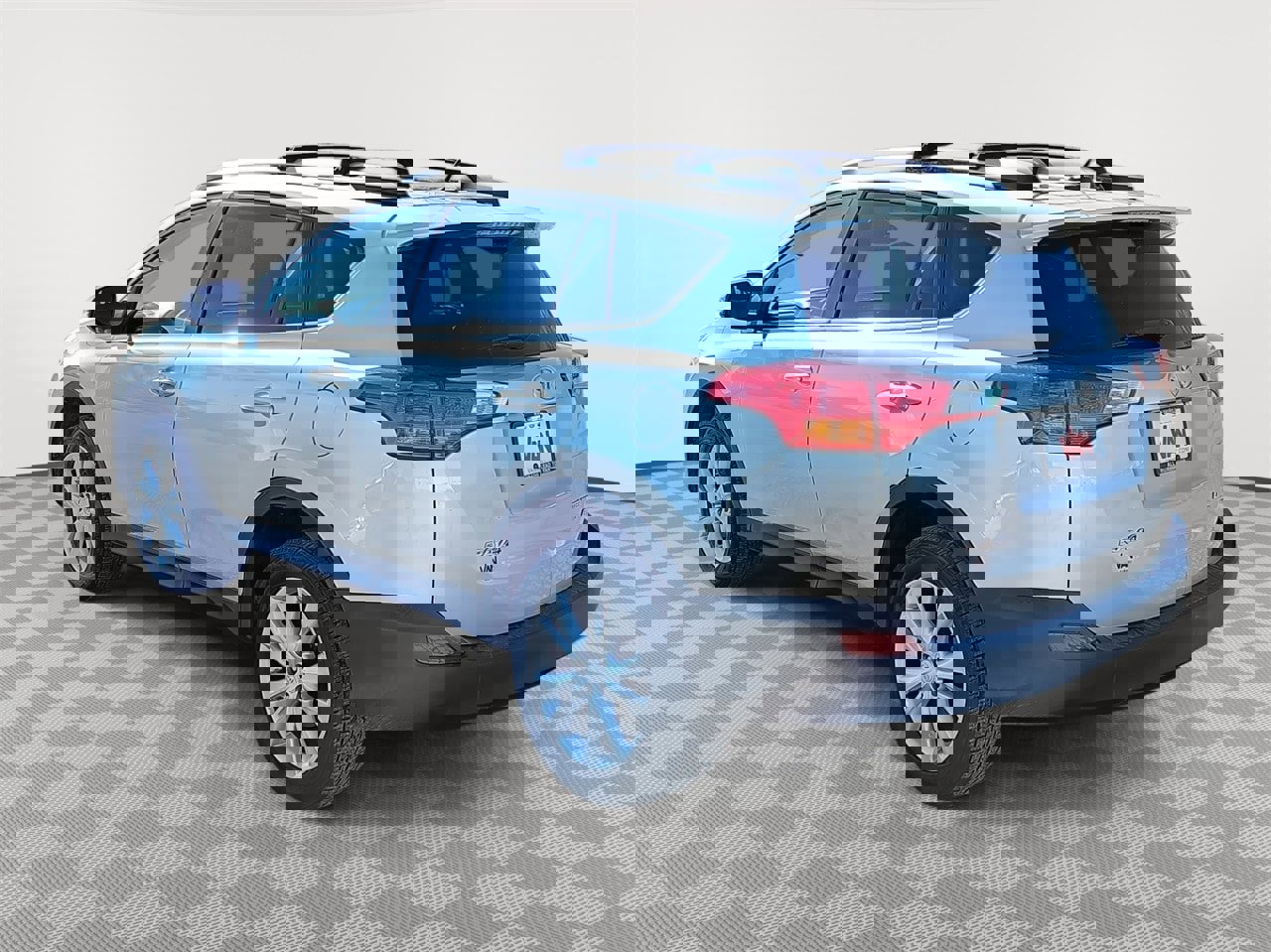 Used 2015 Toyota RAV4 Limited w/ Technology Package image 7