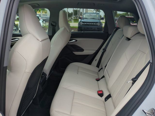 Used 2025 Audi Q6 e-tron Prestige AWD/4WD image 12