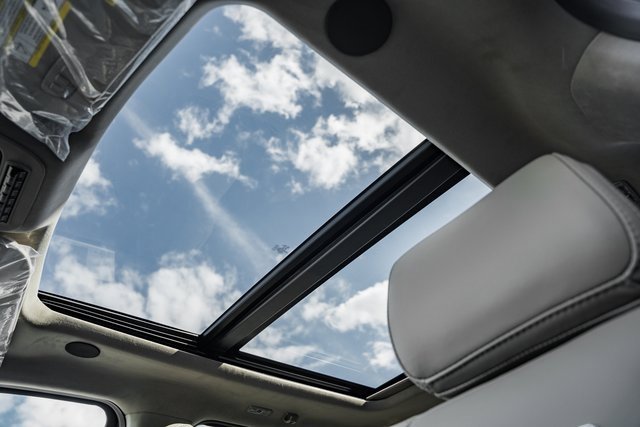 New 2026 Ford F250 Platinum image 43