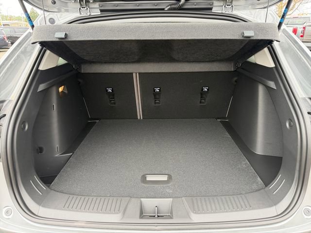 New 2026 Chevrolet Trax ACTIV FWD image 31