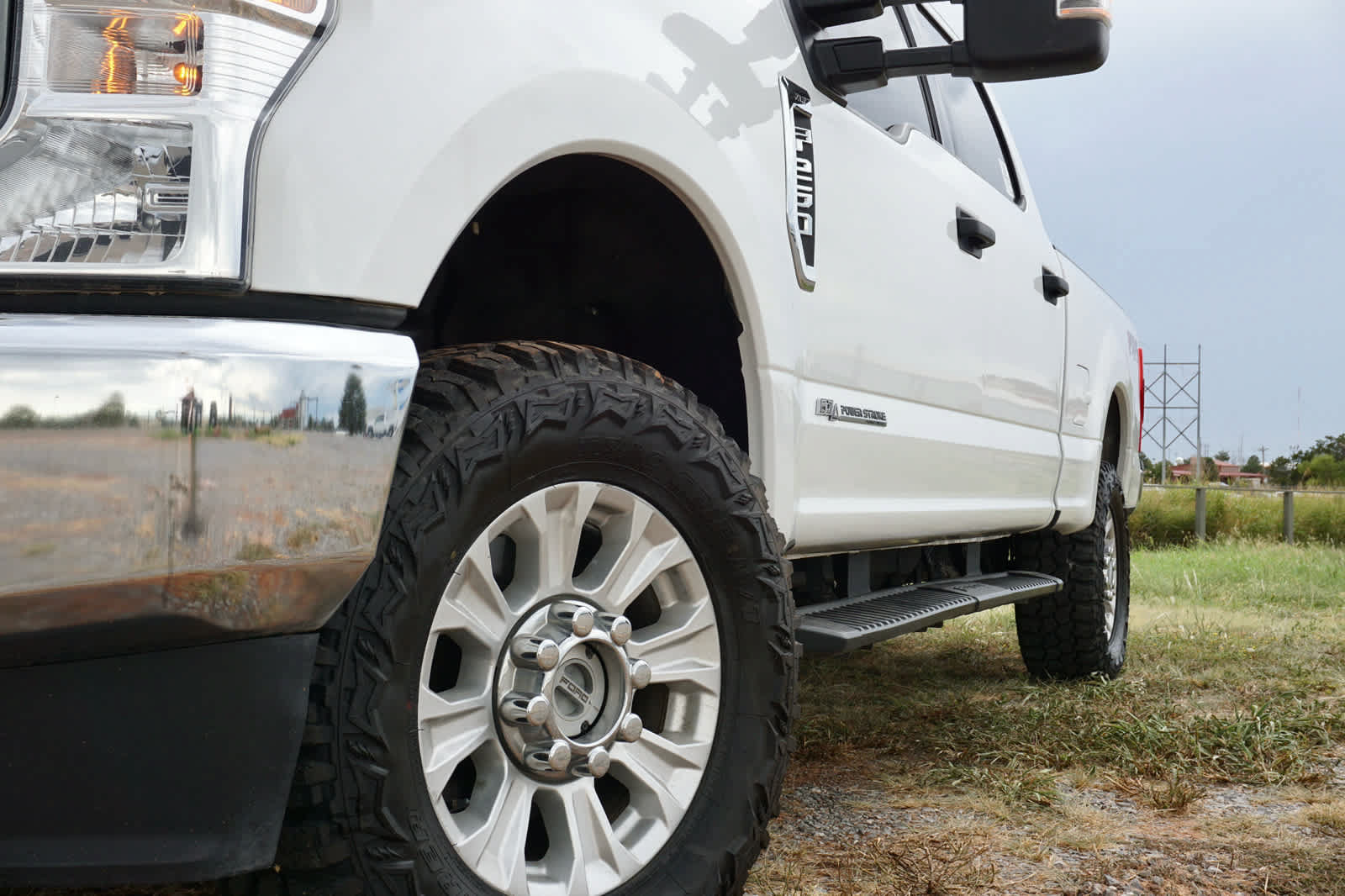Used 2021 Ford F250 XLT w/ FX4 Off-Road Package AWD/4WD image 32