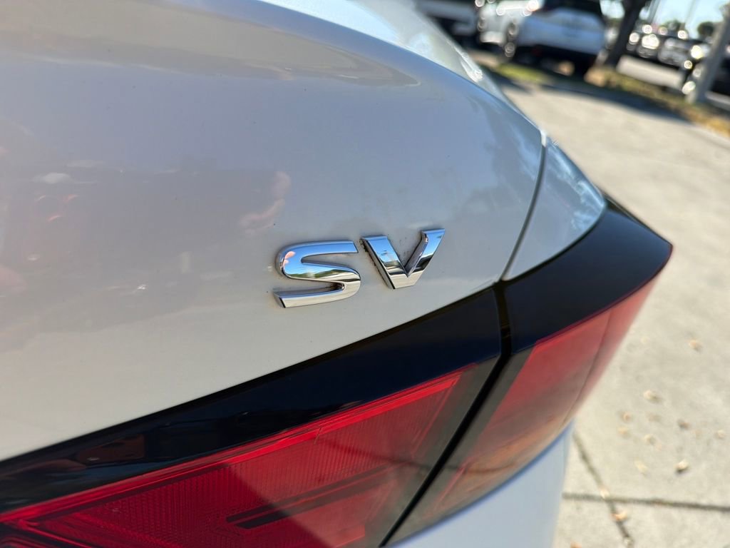 Used 2021 Nissan Altima 2.5 SV w/ SV Premium Package image 11