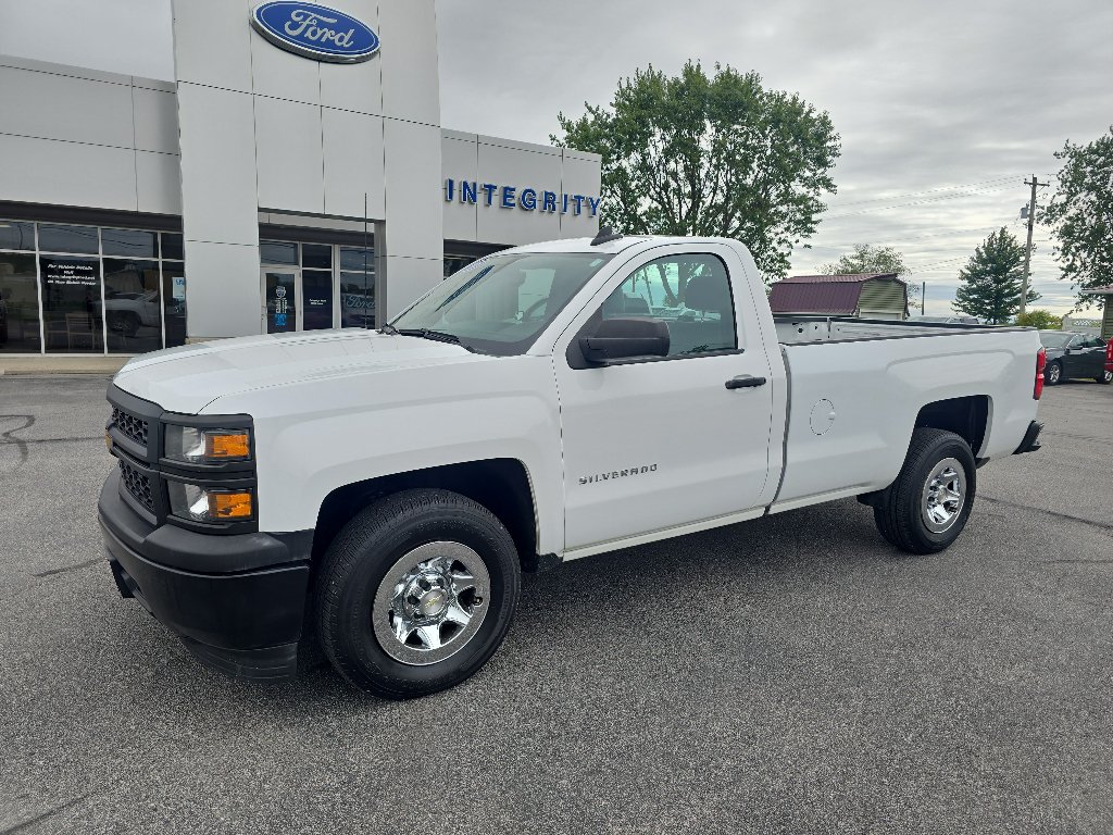 Used 2015 Chevrolet Silverado 1500 W/T w/ Trailering Package RWD image 2