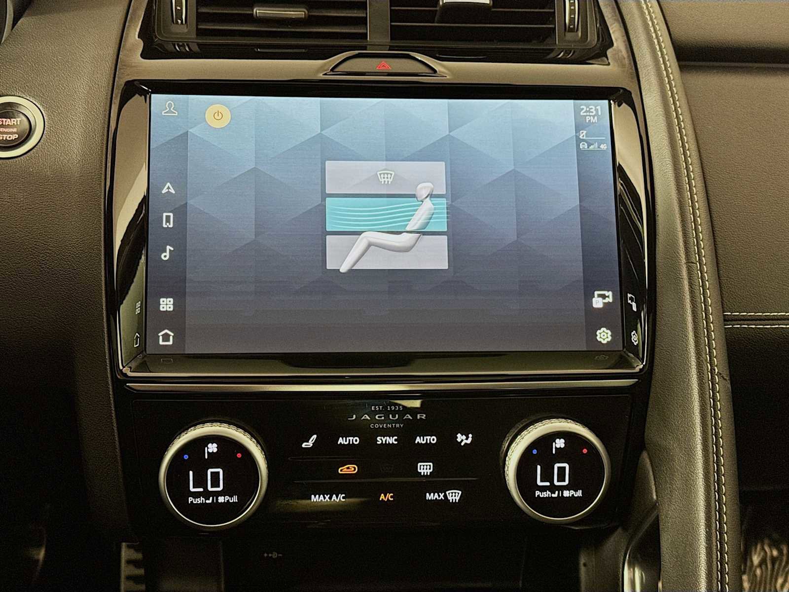 Used 2024 Jaguar E-PACE R-Dynamic SE image 17