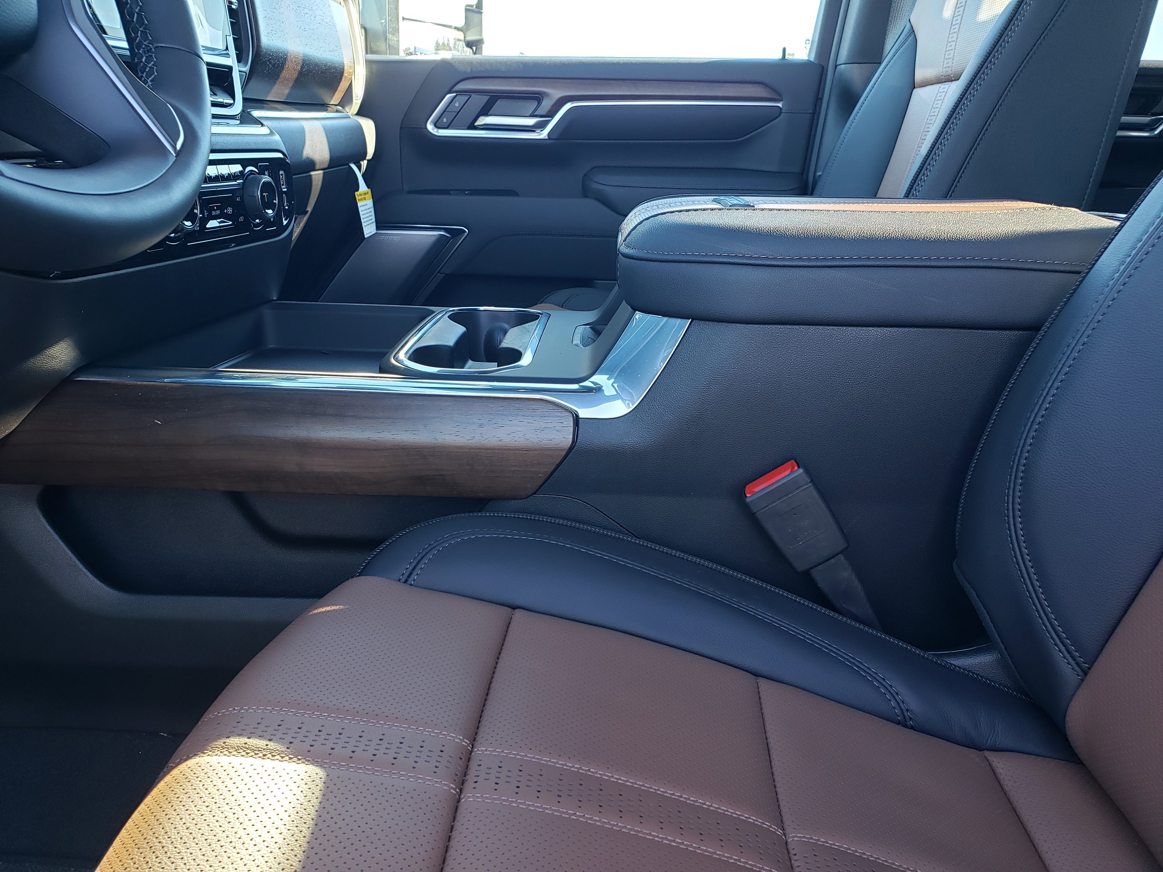 New 2026 Chevrolet Silverado 3500 High Country w/ High Country Premium Package image 28