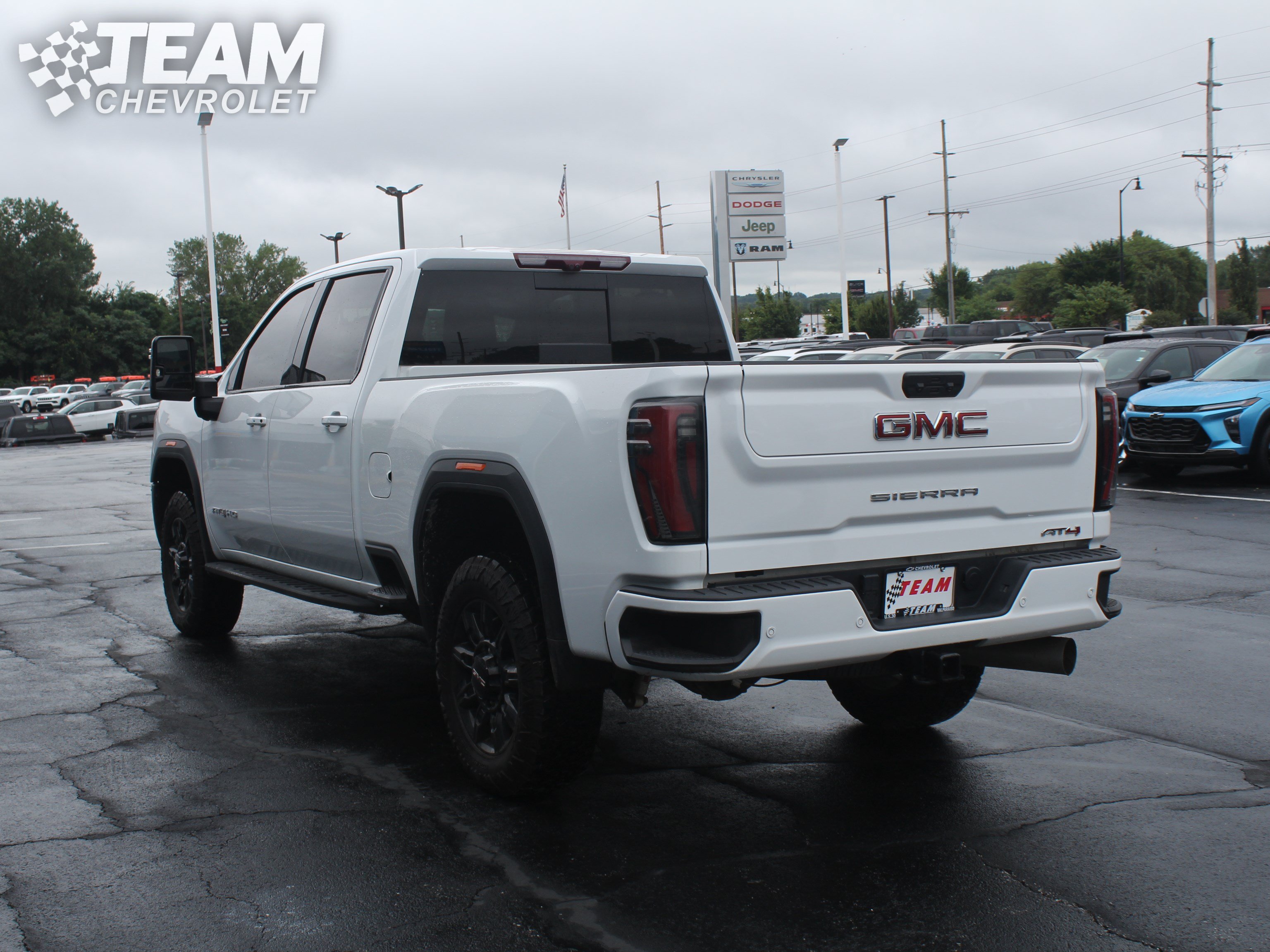 Certified 2025 GMC Sierra 2500 AT4 w/ AT4 Premium Plus Package AWD/4WD image 6