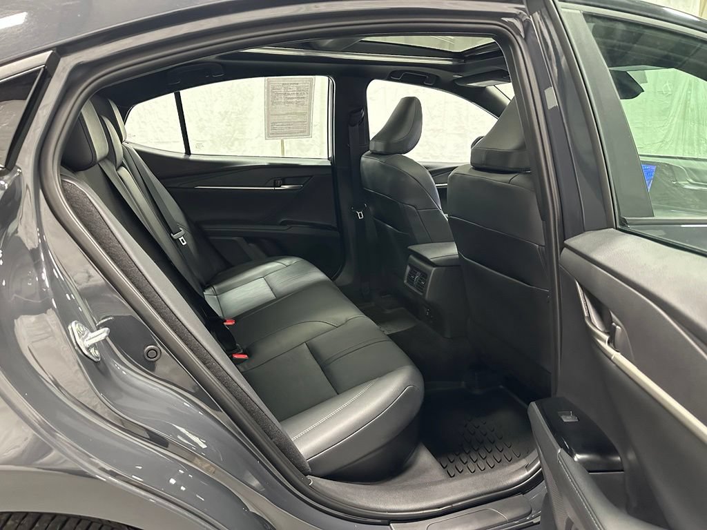 Used 2026 Toyota Camry XSE FWD image 54