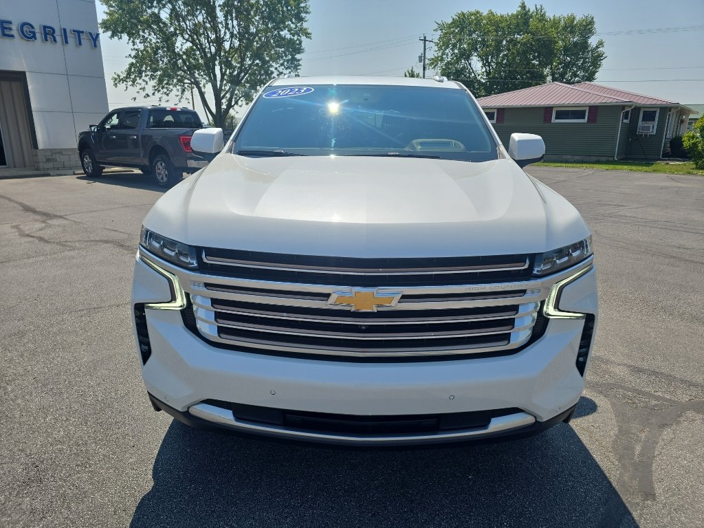 Used 2023 Chevrolet Tahoe High Country w/ Premium Package AWD/4WD image 4