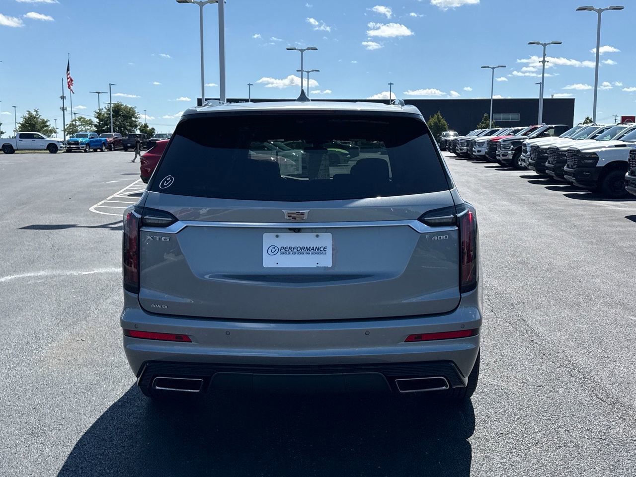 Used 2024 Cadillac XT6 Sport image 4