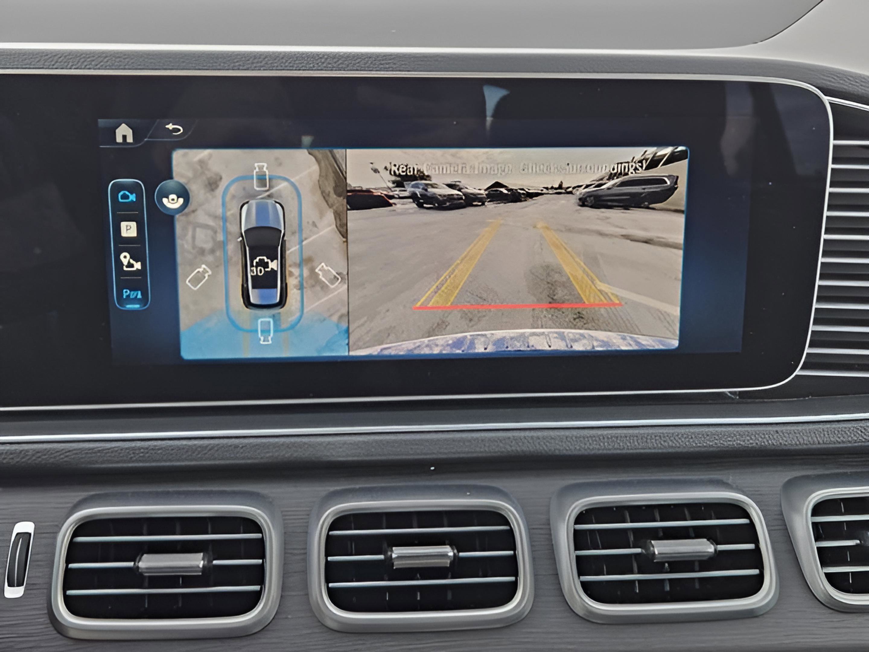 Certified 2025 Mercedes-Benz GLE 450 4MATIC image 17