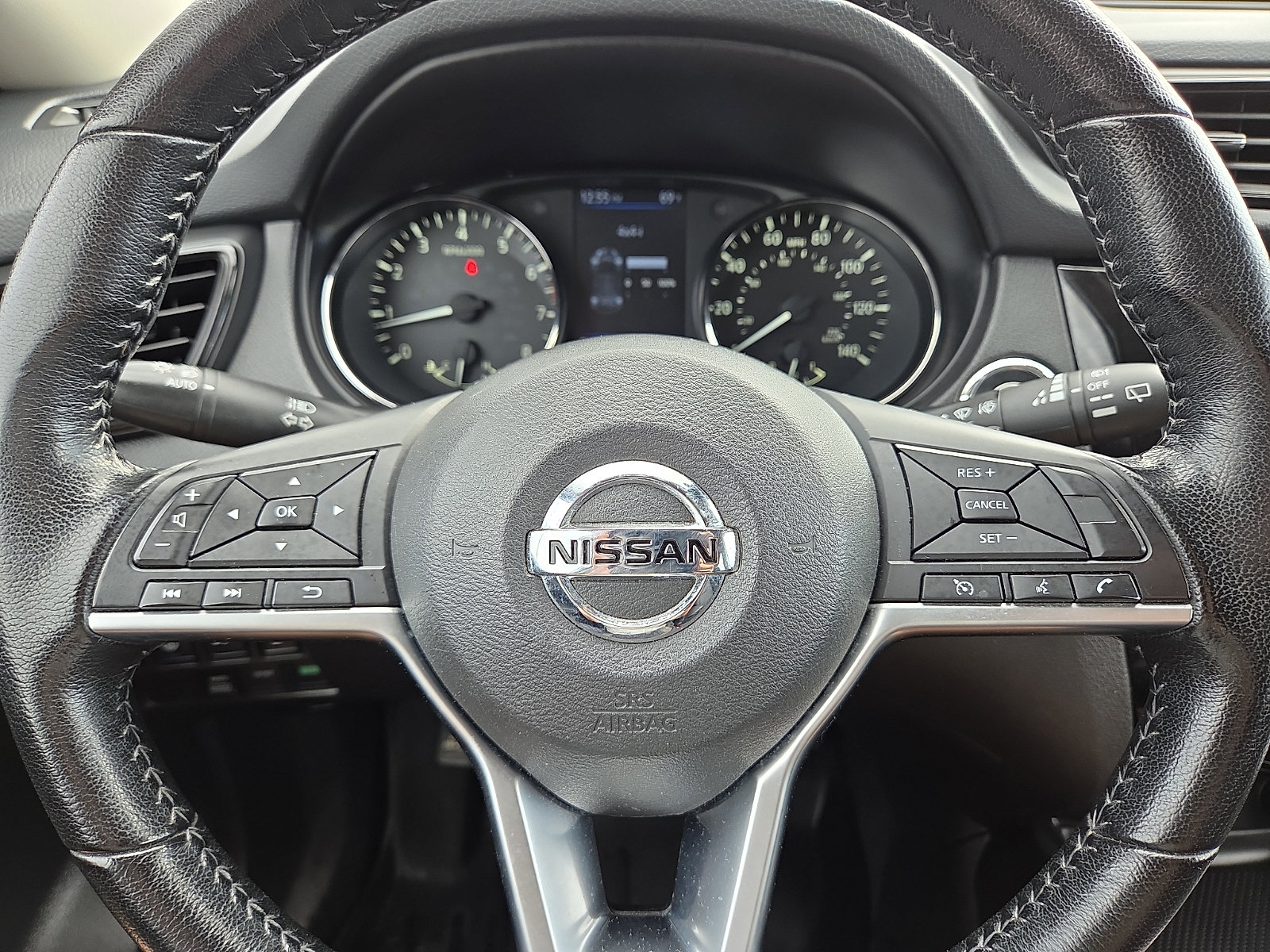 Used 2020 Nissan Rogue SV AWD/4WD image 24