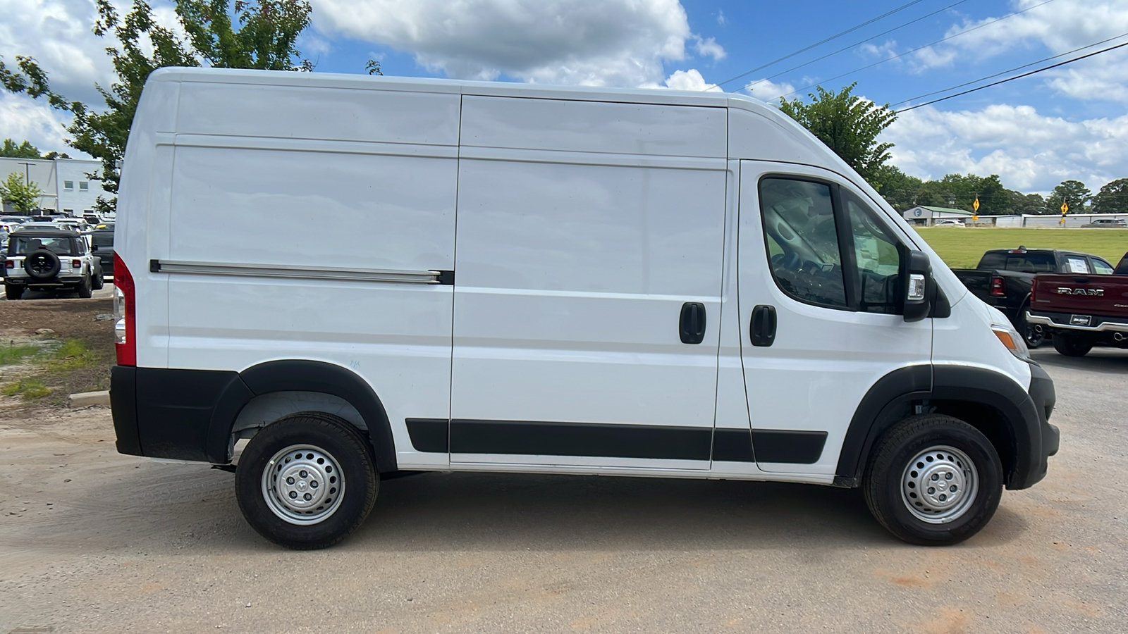 New 2025 RAM ProMaster 2500 w/ Safety Group FWD image 7