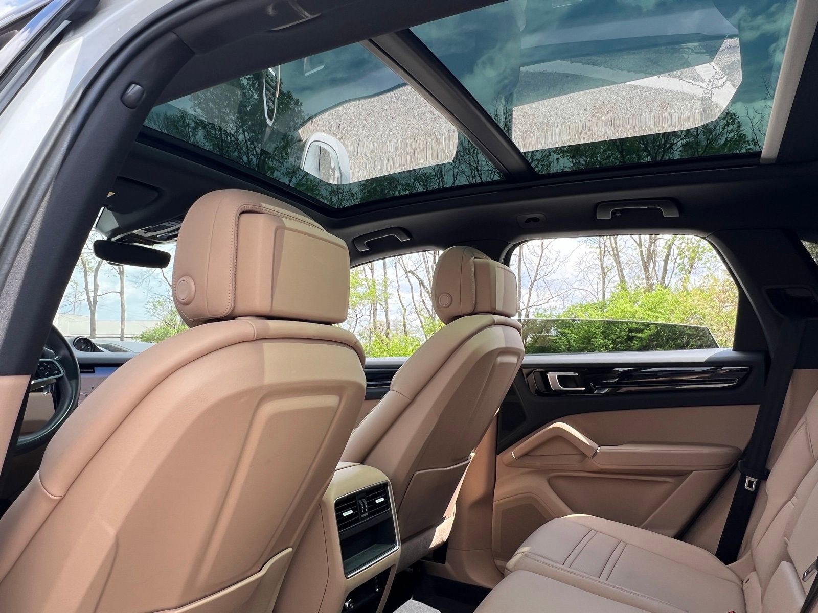 Certified 2023 Porsche Cayenne image 22