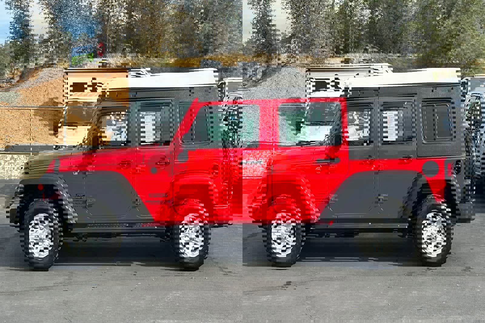 Used 2017 Jeep Wrangler Unlimited Sport image 7