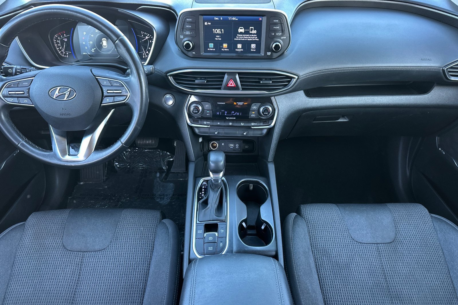 Used 2020 Hyundai Santa Fe SEL w/ Convenience Package image 14