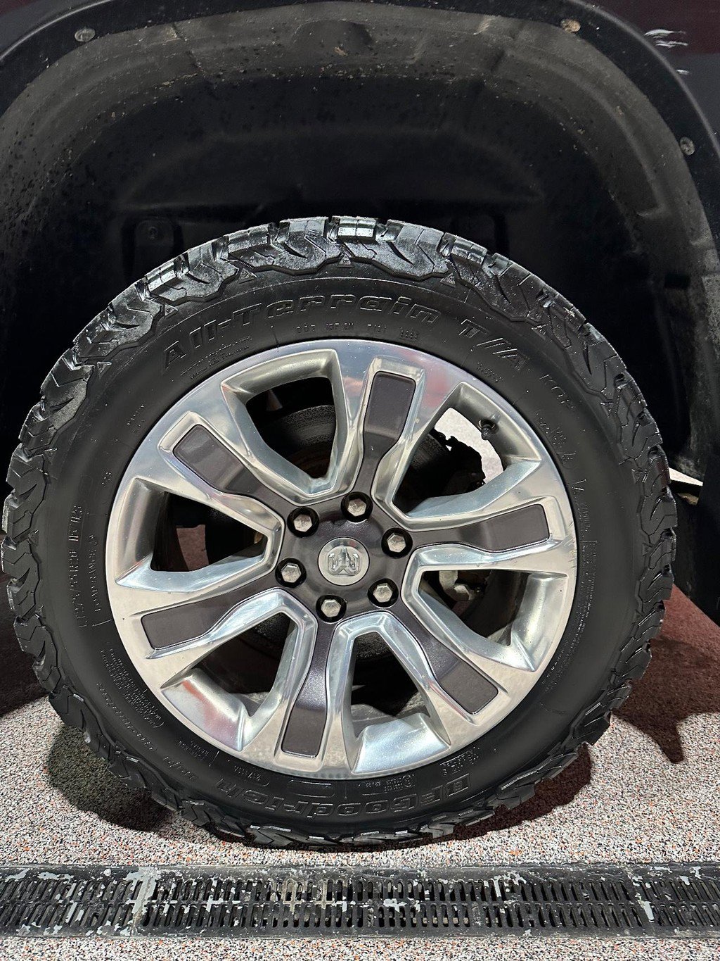 Used 2020 RAM 1500 Longhorn image 10