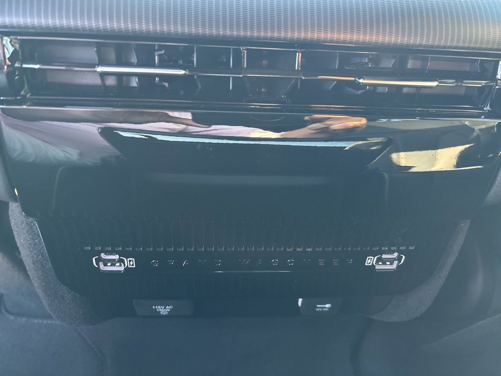 New 2025 Jeep Grand Wagoneer L Series II Obsidian w/ Quick Order Packagew 28T image 23