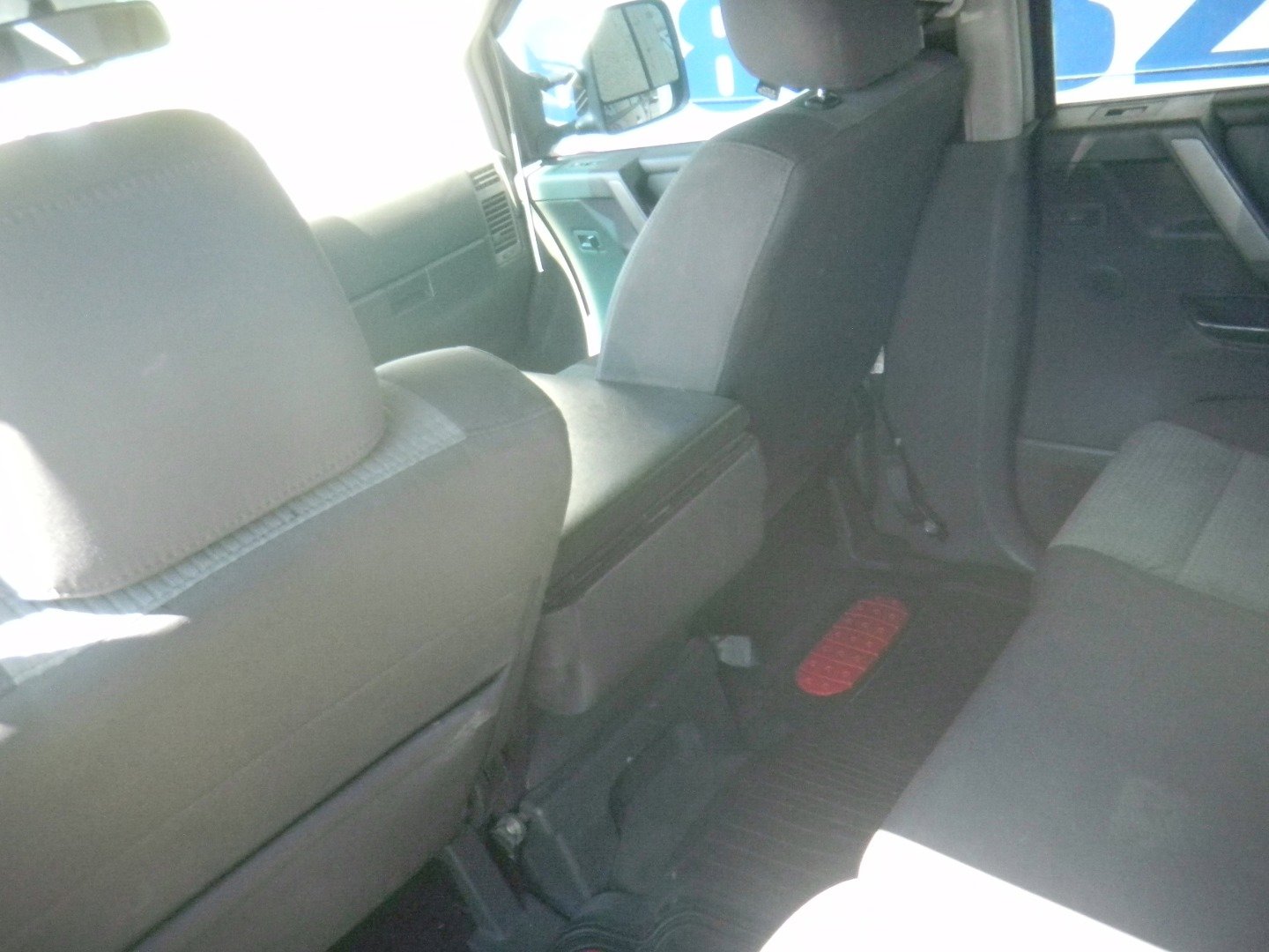 Used 2006 Nissan Titan SE image 18