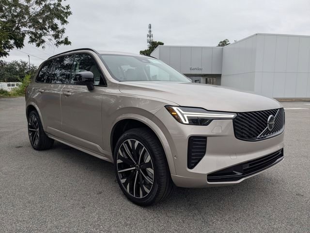 New 2026 Volvo XC90 B6 Ultra w/ Lounge Package video 2