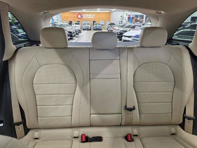 Used 2017 Mercedes-Benz GLC 300 image 38