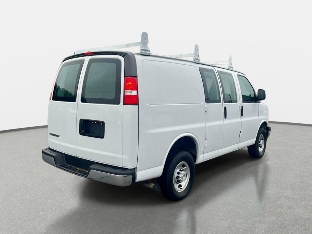 Used 2023 Chevrolet Express 2500 w/ Driver Convenience Package RWD image 6