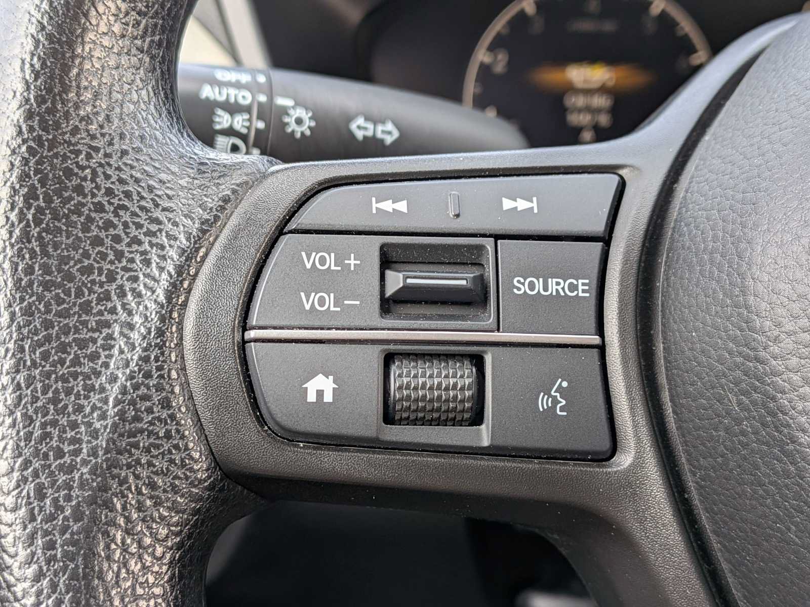 Certified 2024 Honda HR-V LX image 22