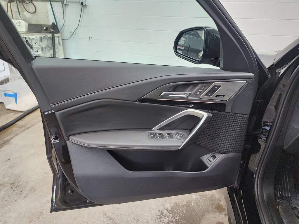Used 2026 BMW X1 xDrive28i w/ Technology Package AWD/4WD image 9