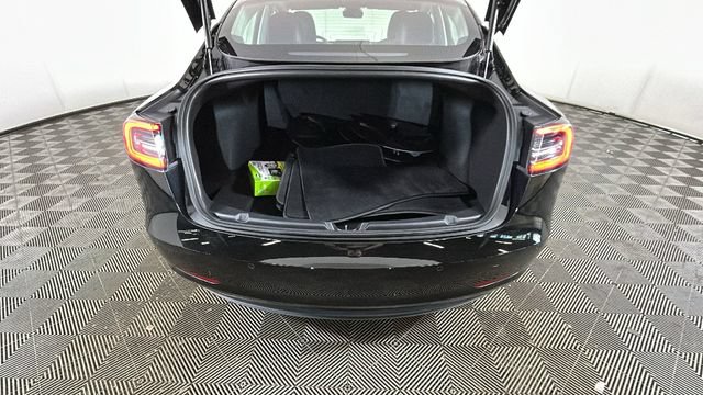 Used 2018 Tesla Model 3 Long Range RWD image 27
